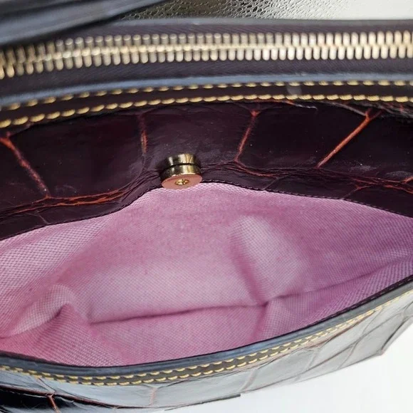 Dooney & Bourke Bag  Croco Embossed Leather  Handbag Purse J26917468 - Picture 9 of 16